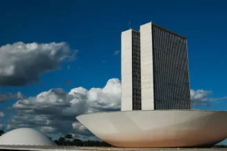 Algumas das melhores cabeças da política e da economia nacional entendem que a aparente recuperação de Lula nas pesquisas de aprovação é insustentável - Imagem: Câmara dos Deputados, em Brasília Marcello Casal Jr/Agência Brasil
